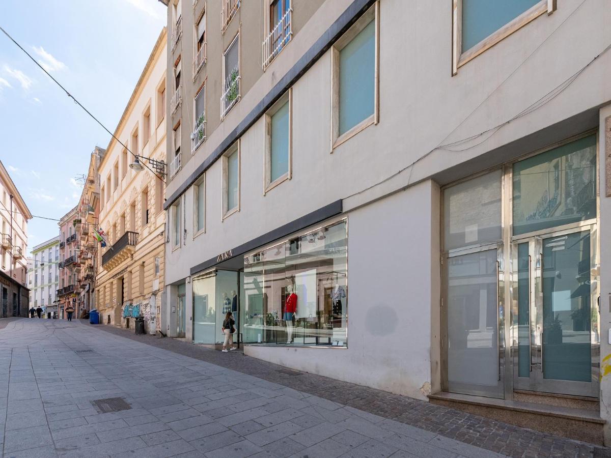 Apartment On Shopping Street カリアリ エクステリア 写真