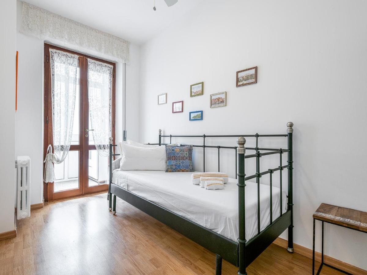 Apartment On Shopping Street カリアリ エクステリア 写真