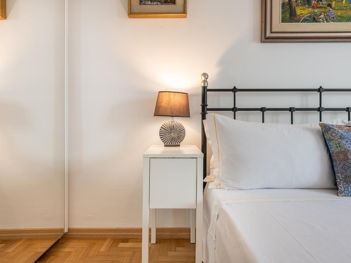 Apartment On Shopping Street カリアリ エクステリア 写真