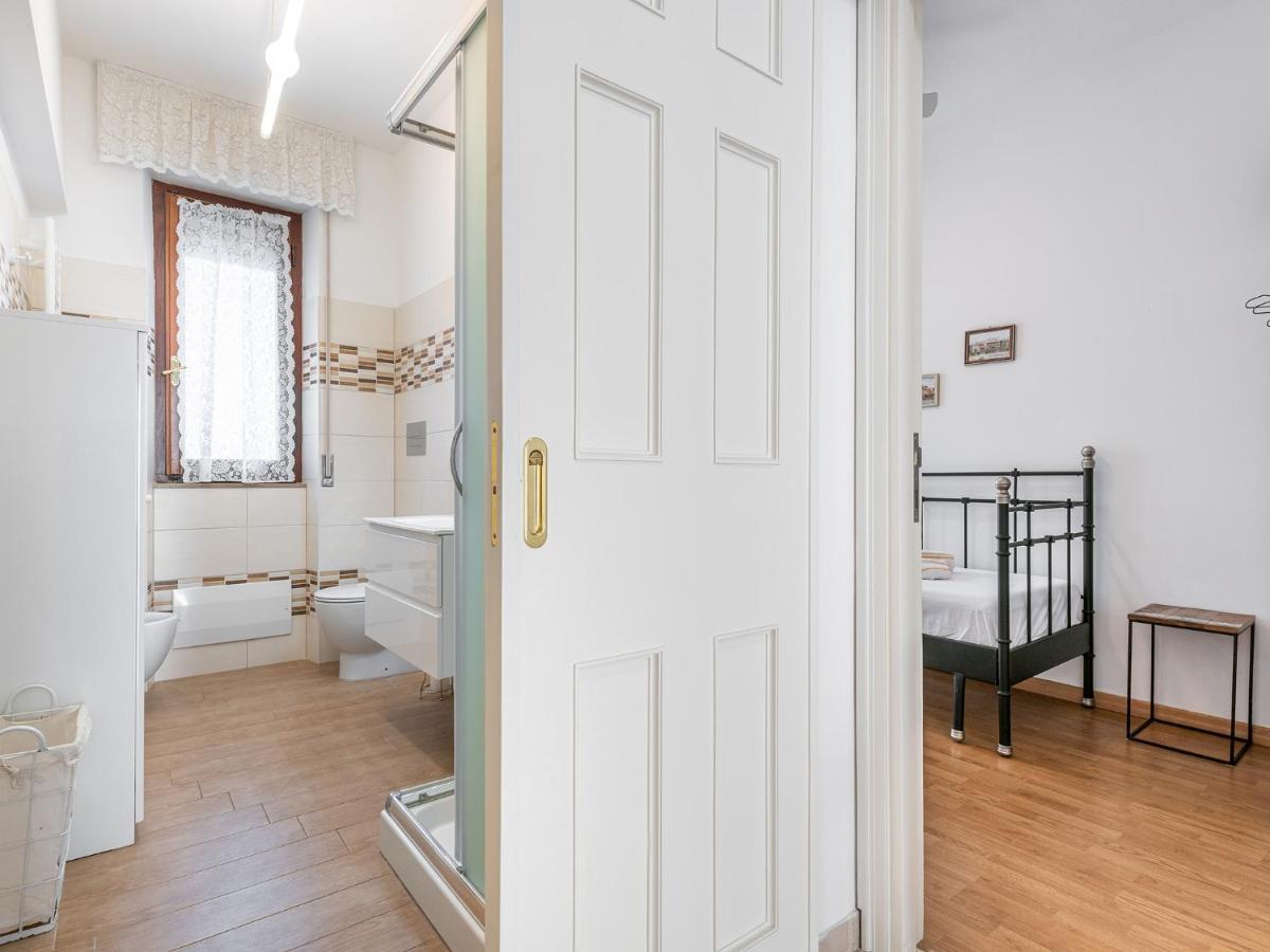 Apartment On Shopping Street カリアリ エクステリア 写真